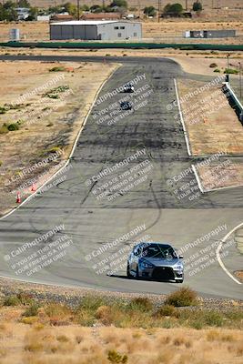 media/Oct-18-2025-Extreme Speed (Sat) [[d6d7e1fef1]]/Group 3 Purple/Session 3 (Turn 1)/